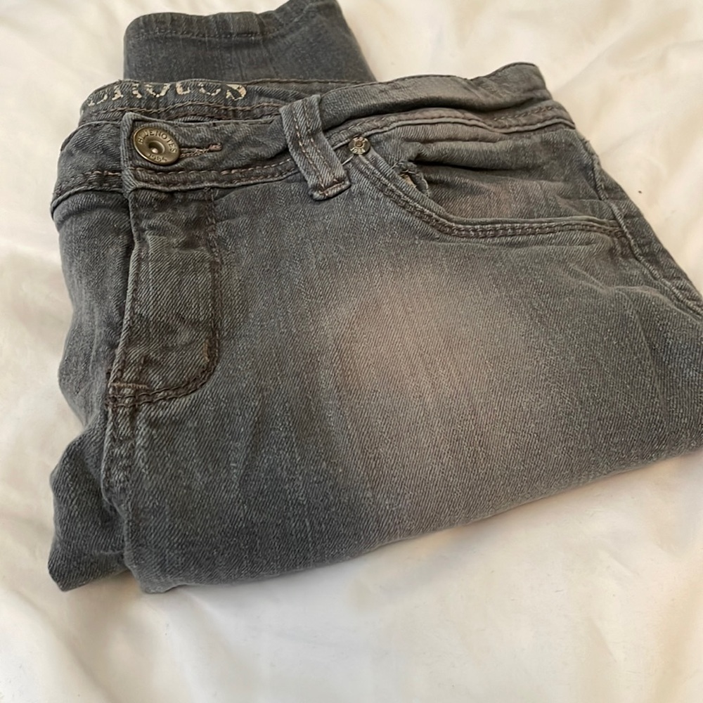 Women’s jeans BlueNotes brand size 30x32. Grey soft worn denim.